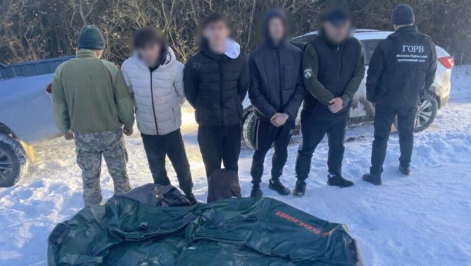 8000 долларов за побег: в Винницкой области разоблачили схему переправки через границу