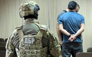 Вимагав 100 тис. дол від ”колаборантів”: на Харківщині судитимуть правоохоронця