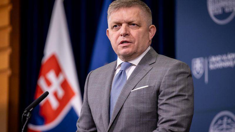 На премьер-министра Словакии Роберта Фицо совершено покушение