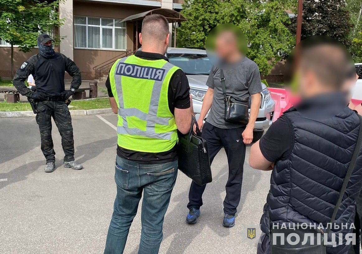 В Киеве полиция разоблачила лидеров и участников криминальных ''банд'', работавших в трех областях