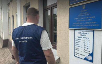 Посадовці Одеської митниці сприяли експортеру уникнути сплати податків на понад 13 млн грн