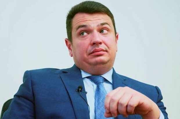 Заместитель председателя НАПК Артем Сытник ушел с должности: что известно