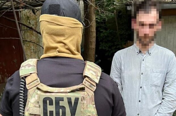 По заказу фсб: наркозависимый одессит в обмен на »дозу» вместе с наркодилером поджигали авто бойцов ВСУ
