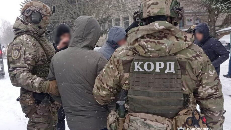 На Вінниччині затримано помічника судді та секретарку за хабар у допомозі ”правильного рішення”