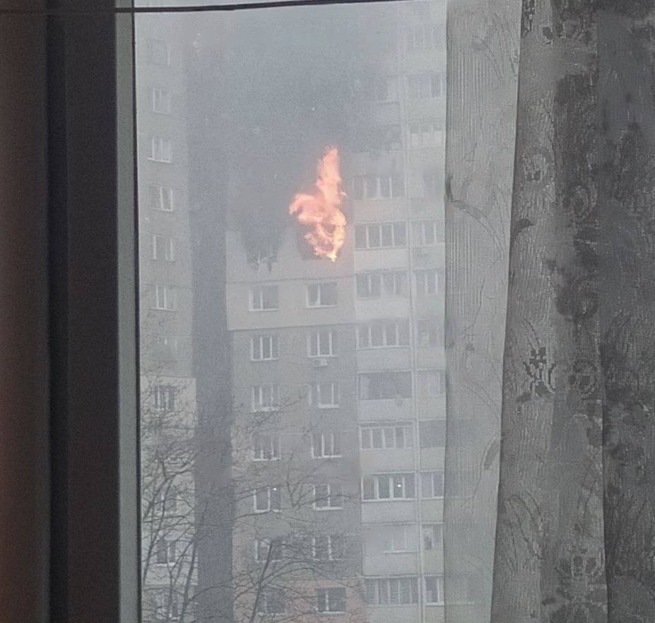 Над Києвом бачили гриб диму від вибуху
