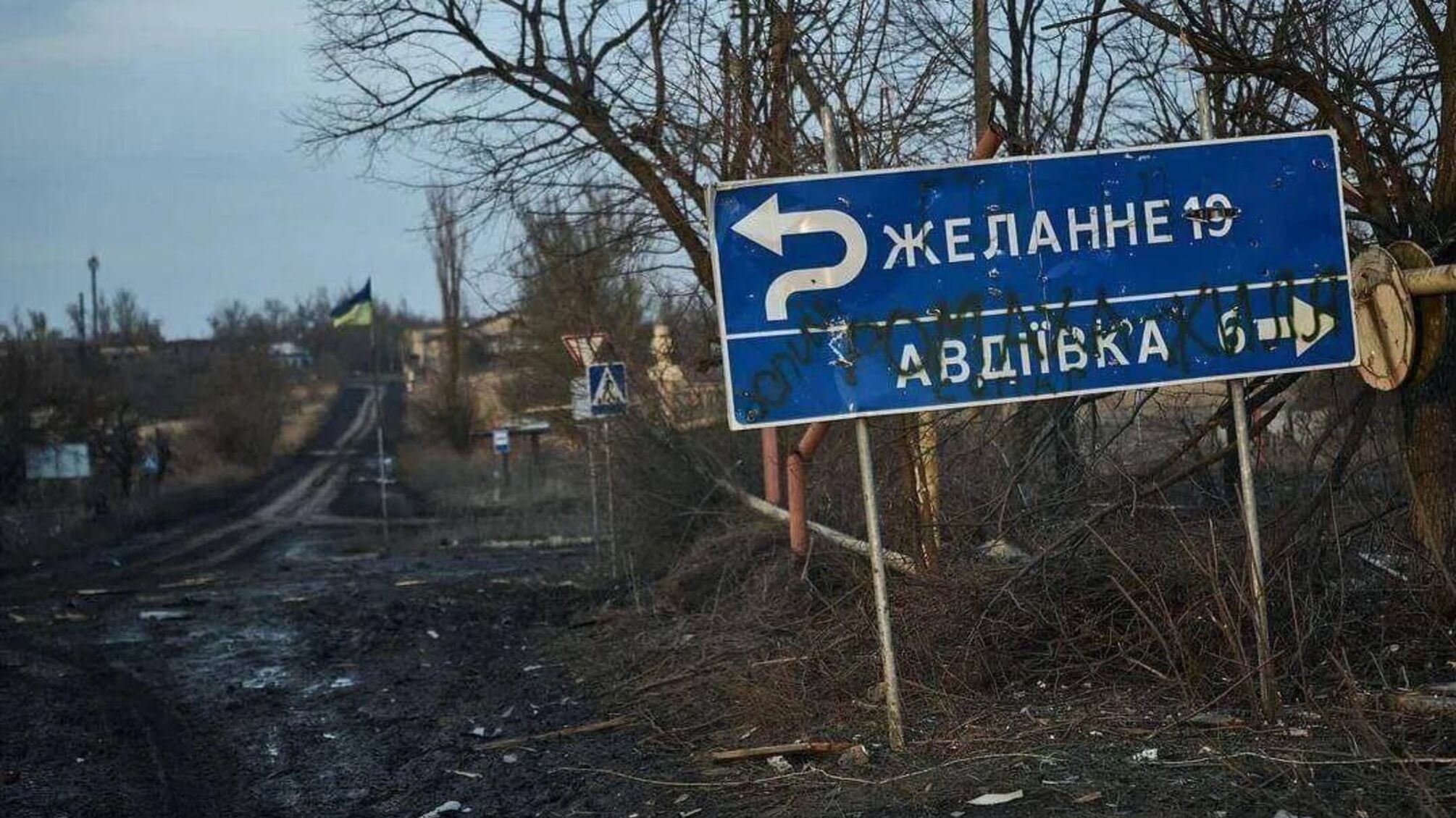 На передовой война за каждый метр территории