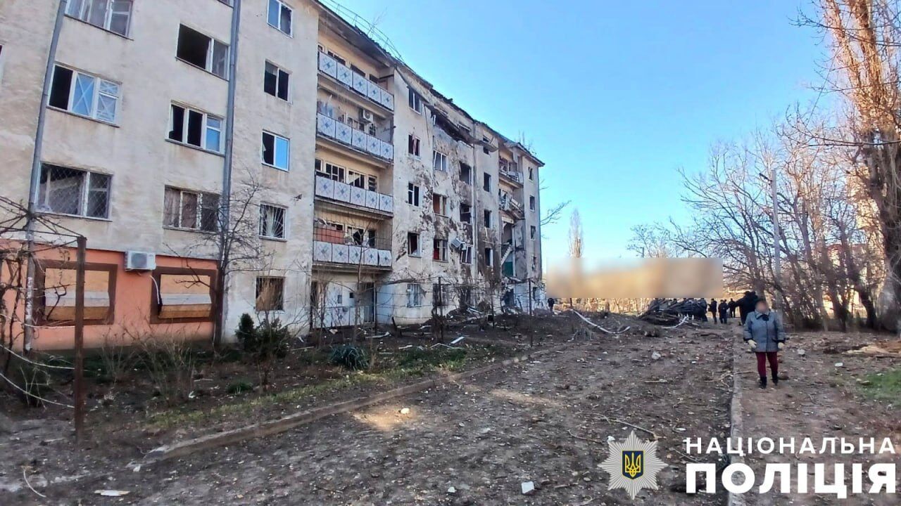 В результате обстрела на Херсонщине погибла женщина и ранен ребенок (фото)