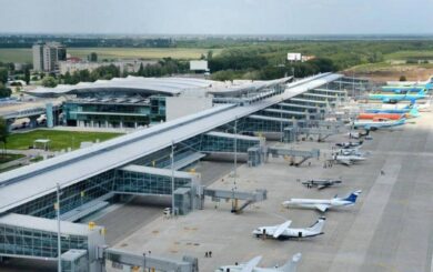 Україна розпочала консультації з ЄС та США щодо відкриття повітряного простору для цивільних рейсів
