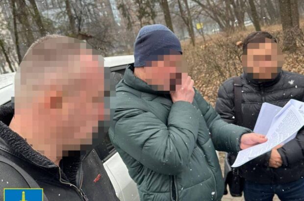 Київський чиновник привласнив пів мільйона гривень на ”поливі” зелених насаджень