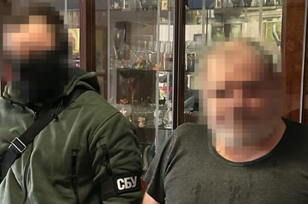 Влаштував у квартирі ”спостережний пункт” за колонами ЗСУ: СБУ затримала у Миколаєві інформатора фсб