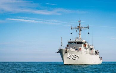 Україна отримає 300 бронемашин Lynx та мінні катери від Бельгії та Нідерландів