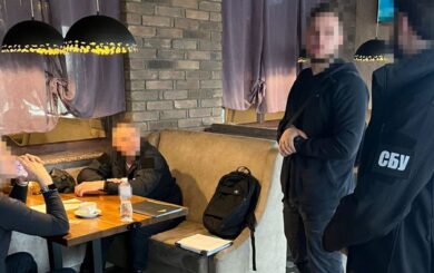 На Житомирщині українці постачали граніт для памʼятників загиблим росіянам