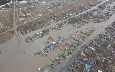 Весняні паводки підтопили росію: Алтайський край та сусідні регіони пішли під воду