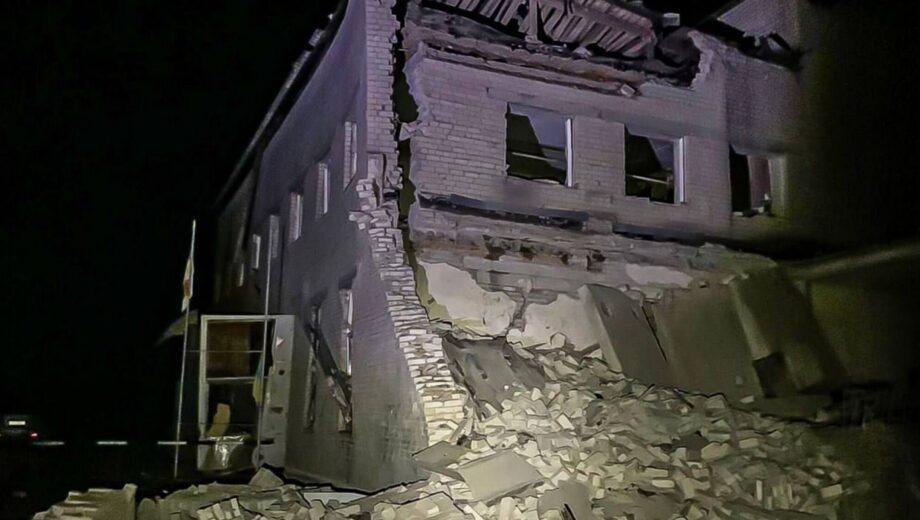 Ночью россияне обстреляли Харьковщину: уничтожена пожарная часть