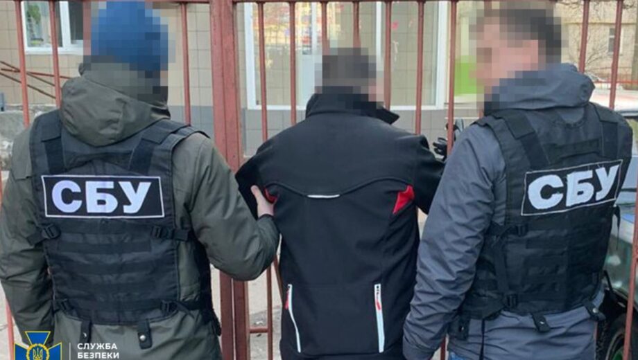 Готував ракетний удар по об’єктах Укрзалізниці на Півночі України: СБУ затримала російського агента