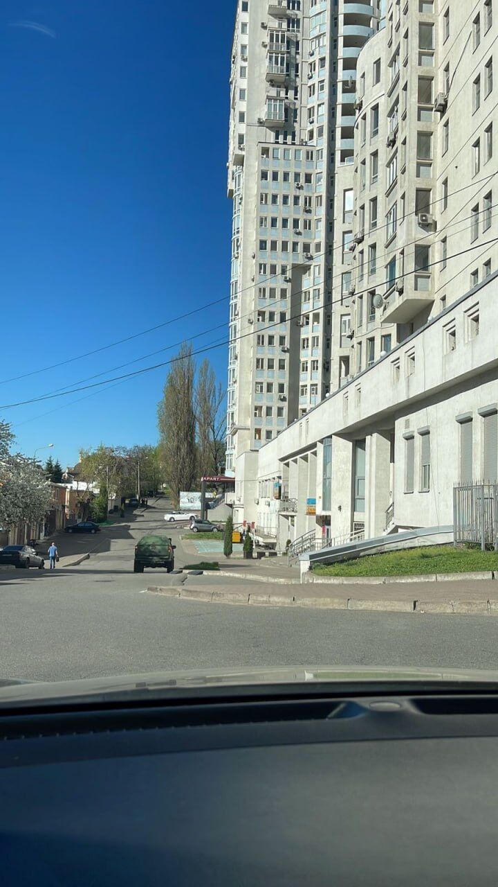 На столичному Печерську викрили черговий шахрайський кол-центр