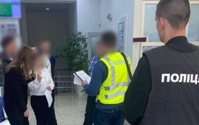 Схема розкрадання у Києві: гендиректор КП та його спільники привласнили майже 10 млн грн на ремонті доріг