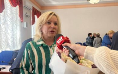 Секретарем горсовета Обухова избрали Ларису Ильенко (фото, эксклюзив)
