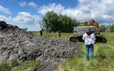 Намивають пісок у ”смарагдовій мережі”: журналісти виявили, ймовірно, незаконну точку видобутку під Києвом