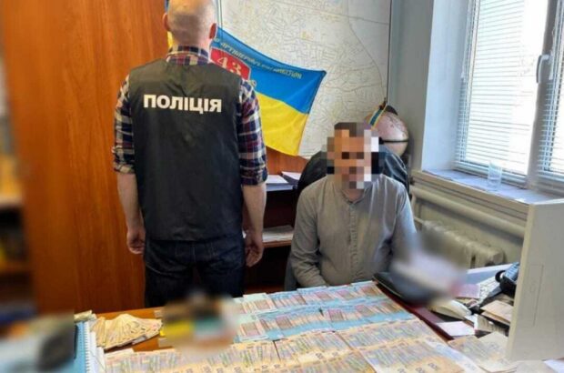 Взятка в 250 тыс. грн за подключение газа: разоблачен руководитель филиала »Киевоблгаза»