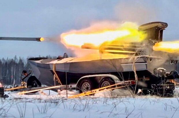 Украинские морские дроны с системами »Град» эффективно атакуют российские войска на Кинбурнской косе