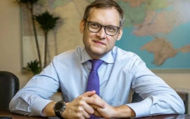 Экс-заместителю руководителя ОП Смирнову объявили подозрение, – СМИ