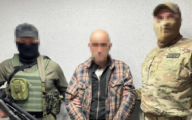 Спецназовцы задержали предателя, который отслеживал украинские военные позиции у Красногоровки