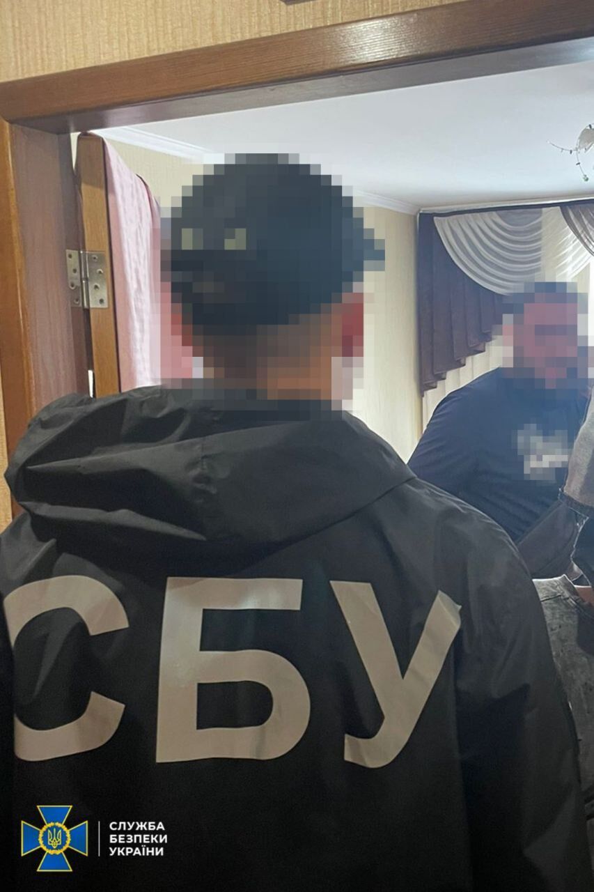 Вимагали гроші у родини загиблого воїна: в Черкасах затримано злочинну групу