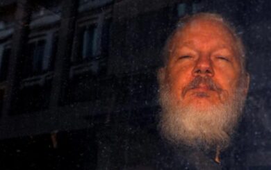 Джулиан Ассанж на свободе: основатель WikiLeaks покинул тюрьму Белмарш после 1901 дня заключения