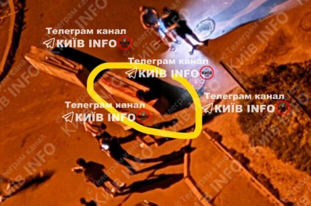 У Києві невідомий влаштував вибух у дворі житлового будинку (оновлено)