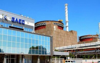 Беспилотники атаковали подстанцию возле Энергодара: ранены 8 работников Запорожской АЭС
