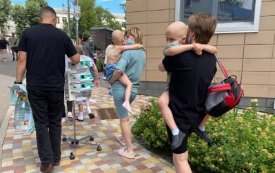 Німеччина прийме на лікування українськиї дітей після удару по ”Охматдиту”