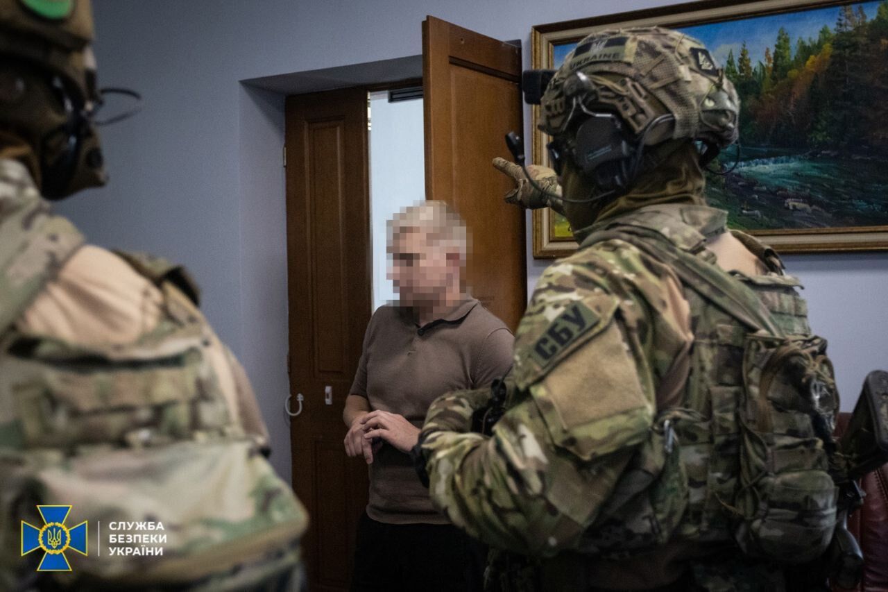 Руководителей Гостаможслужбы задержали за взятки: СБУ раскрыла схему поборов
