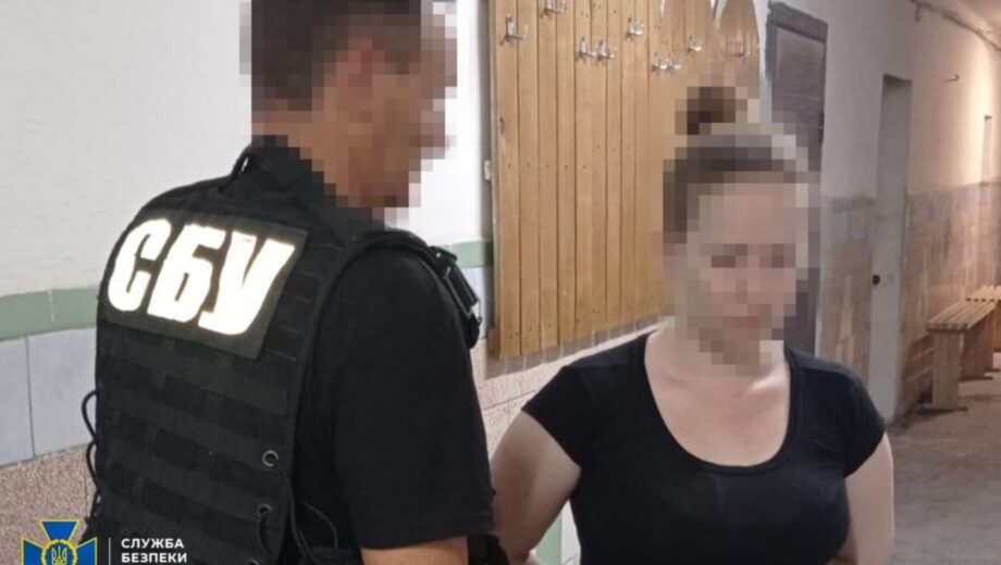 СБУ задержала поджигательницу авто, готовившую диверсии против ТЦК