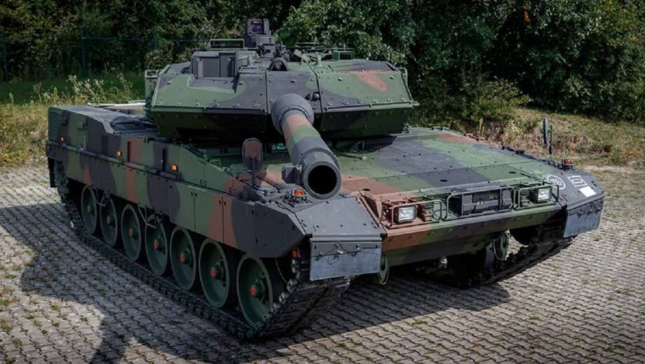 Новый пакет помощи от Испании: танки Leopard 2A4, экскаваторы и противотанковые ракеты для ВСУ