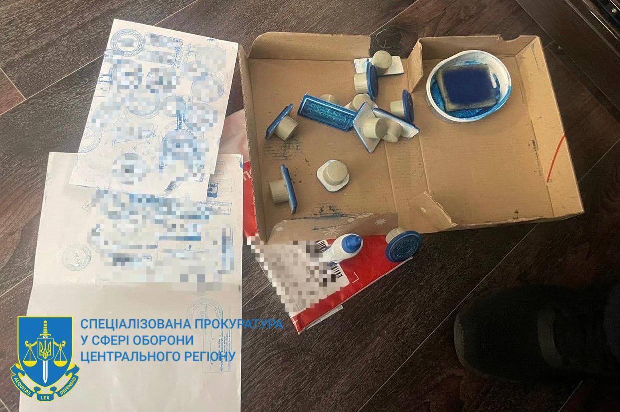Разоблачена схема выдачи поддельных справок для увольнения военнослужащих: детали