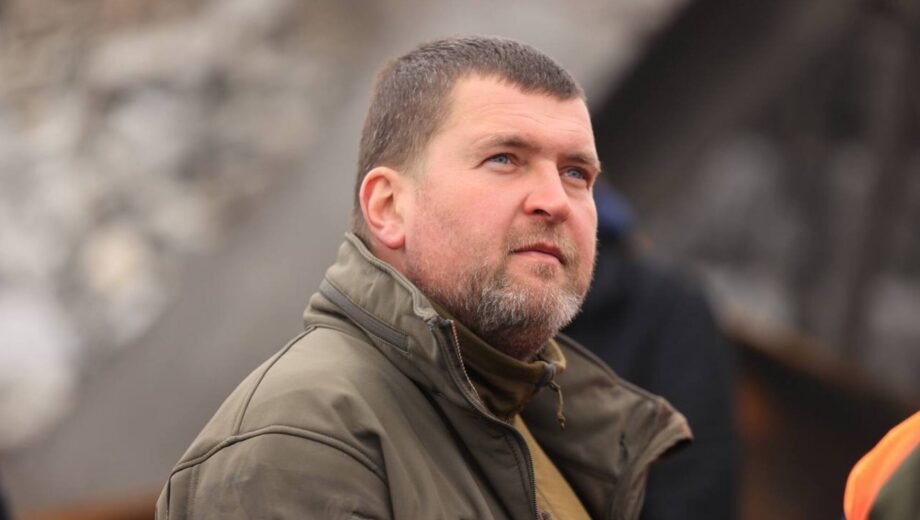 Активисты вручили сертификат на камеру в СИЗО нардепу Александру Пикулику – УНИАН
