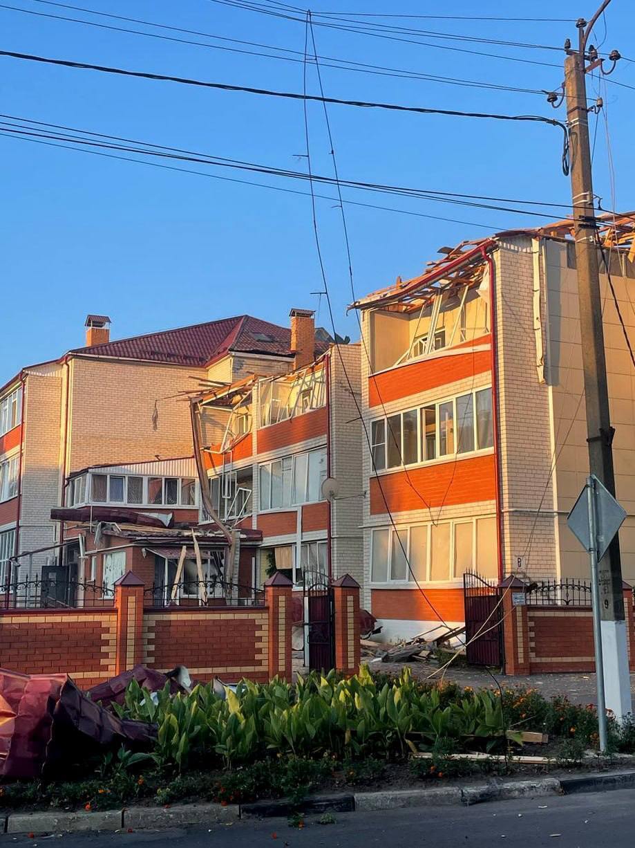 Взрывы в Курской области: россияне заявили об уничтожении 26 украинских дронов (фото)