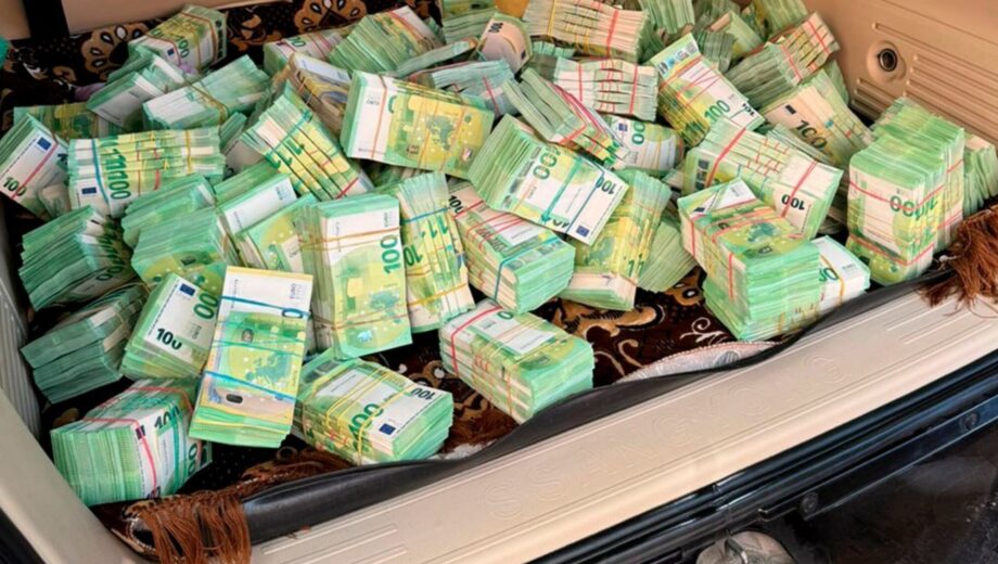 ”Чорна” каса на 4,7 млн євро: Бюро економічної безпеки викрило схему постачальників Міноборони