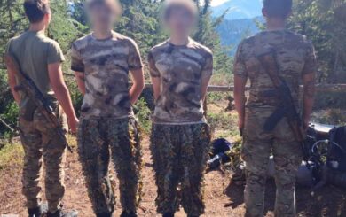 Прикордонники затримали українців у маскувальному одязі на кордоні з Румунією
