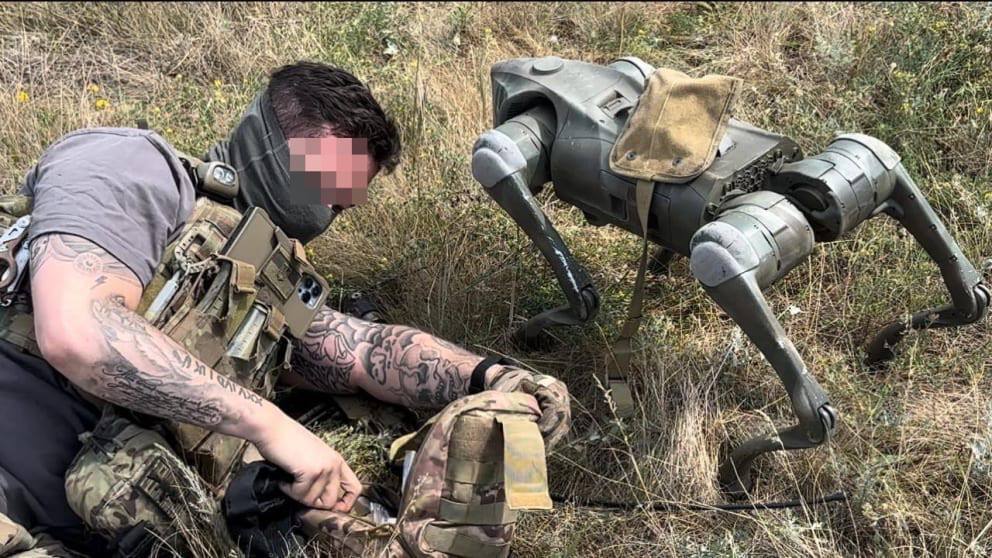 Робопси на передовій: ЗСУ використовують собак-роботів для розвідки та виявлення мін на Донеччині