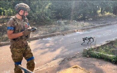 Робопси на передовій: ЗСУ використовують собак-роботів для розвідки та виявлення мін на Донеччині