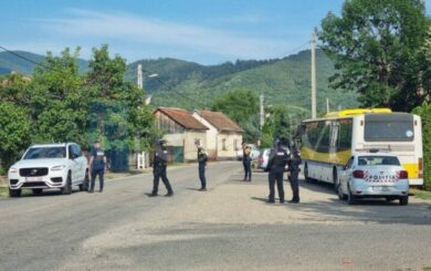 Двоє чоловіків напали на українських прикордонників і втекли до Румунії: деталі