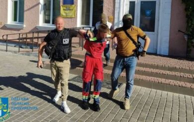 Медработника из Одесщины подозревают в госизмене: передавал данные об украинских защитниках ФСБ рф