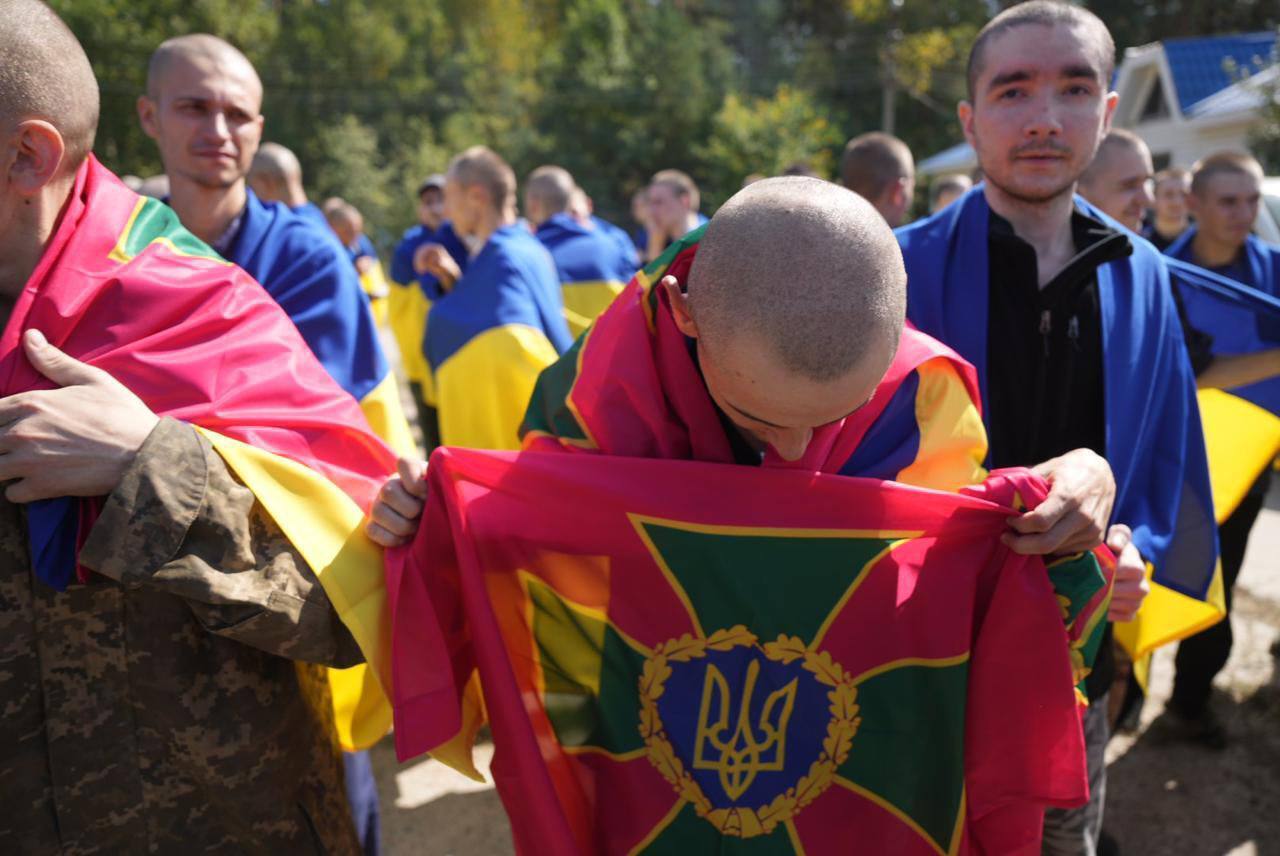 Владимир Зеленский: еще 115 защитников Украины вернулись домой