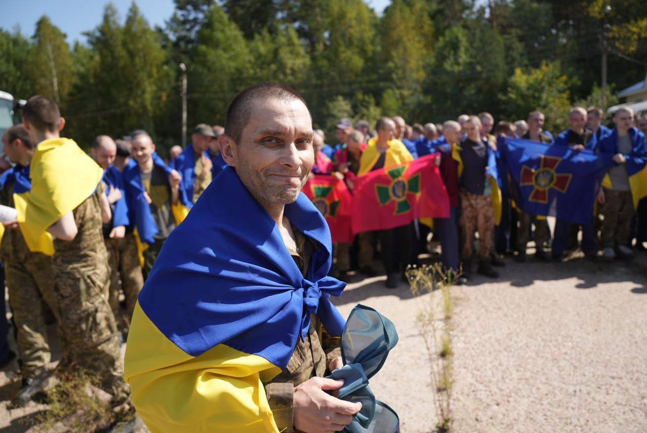 Владимир Зеленский: еще 115 защитников Украины вернулись домой