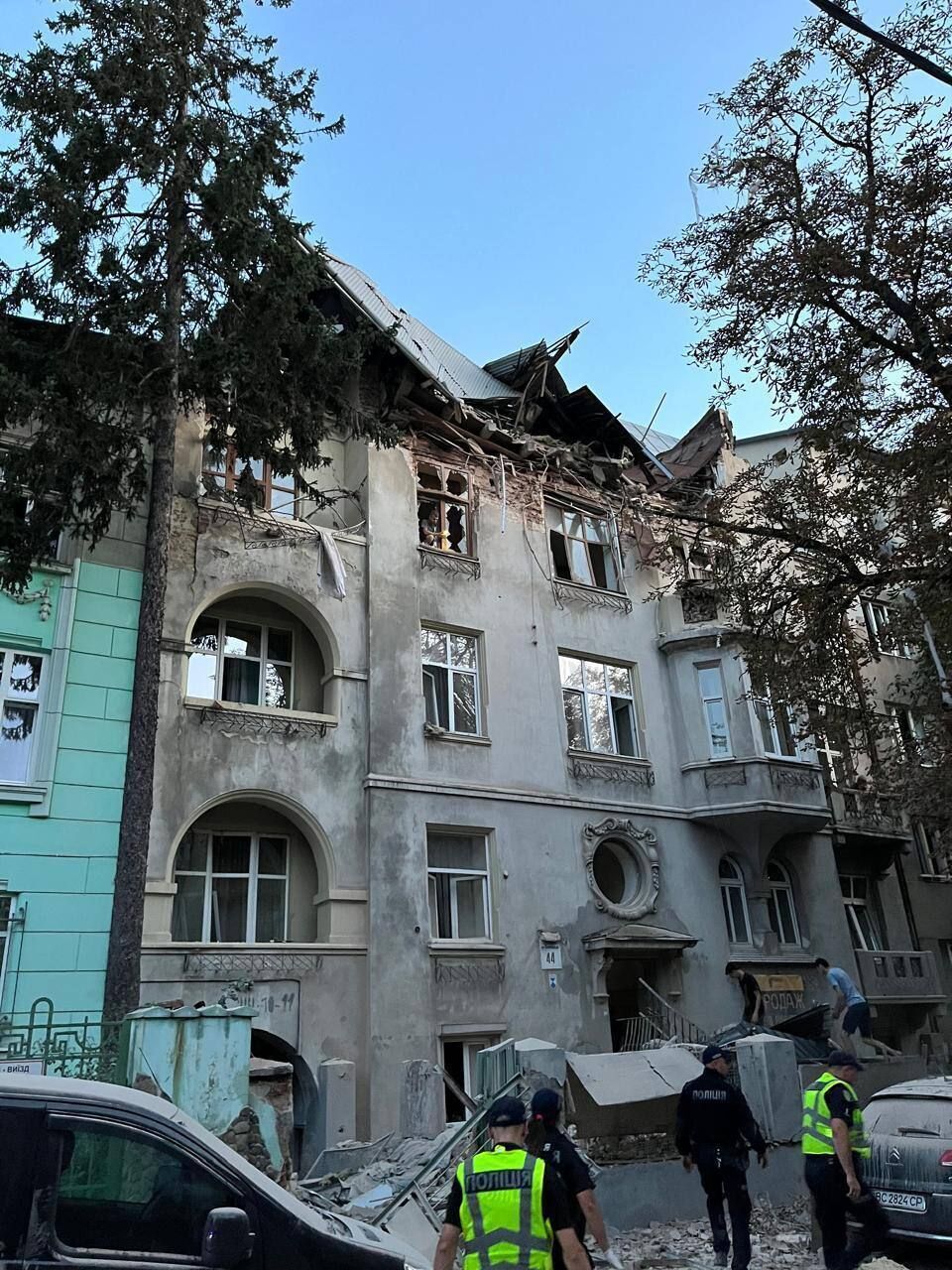 Массированные авиаудары: россия атаковала Сумы, Львов и другие города Украины