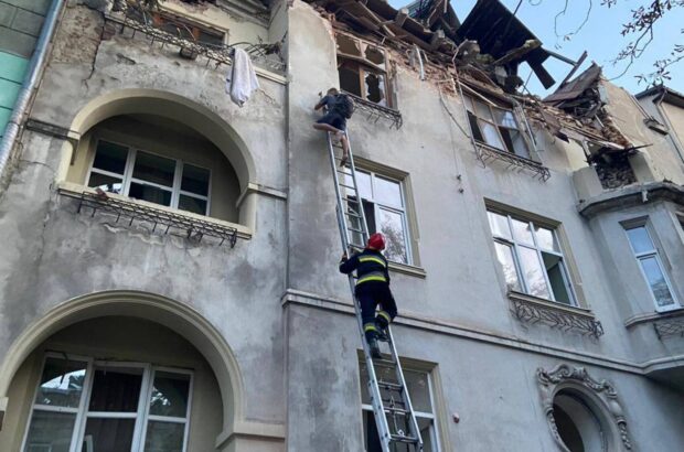 Во Львове в результате атаки рф повреждено по меньшей мере семь памятников архитектуры