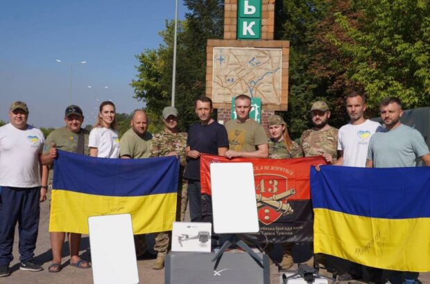 Оборудование для стабпунктов и язычки для военных: БФ молодежной инициативы »Надежда» работает на Донбассе