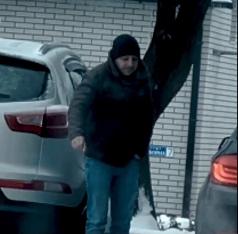 Иваненко приезжает на работу в BMW - декабрь 2023